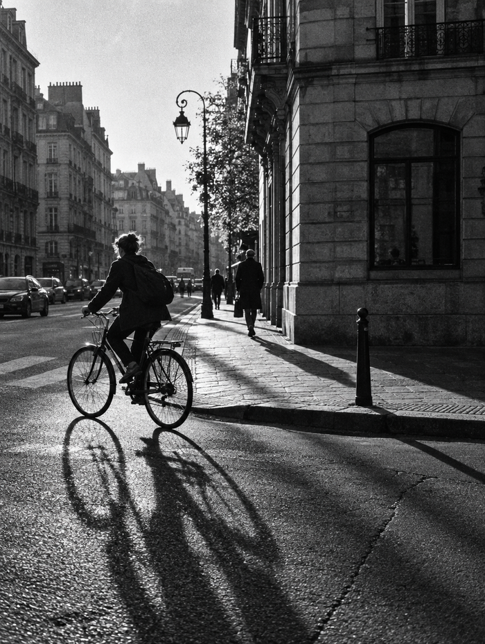 Black and white look: a city street
